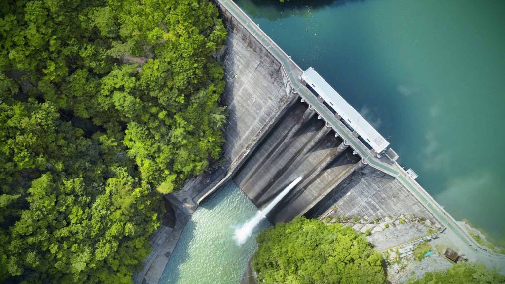 hydroelectric dam